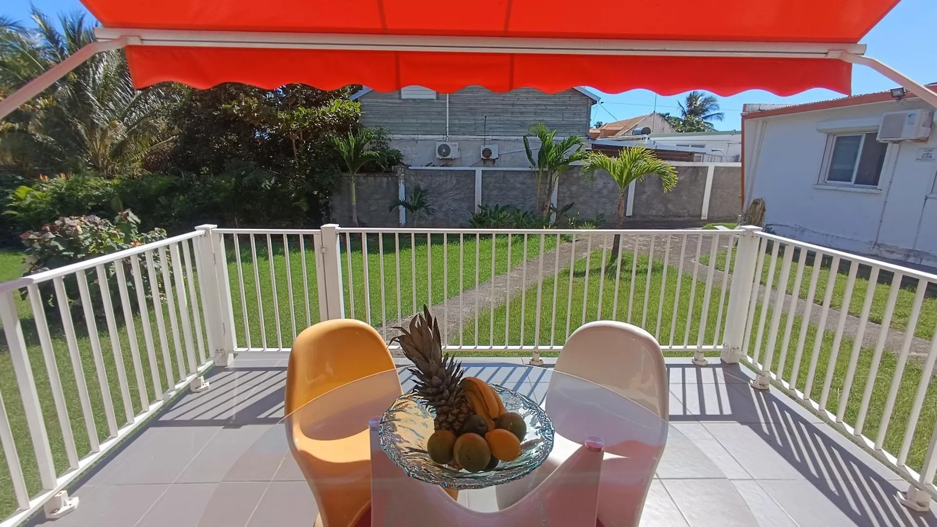 Villa Orange Creole & Bungalows Sainte-Anne